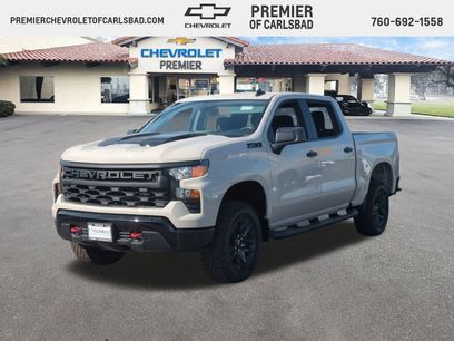 New 2026 Chevrolet Silverado 1500 Custom Trail Boss w/ LPO, Dark Essentials Package