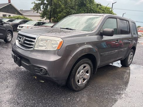 Used 2014 Honda Pilot LX image 1
