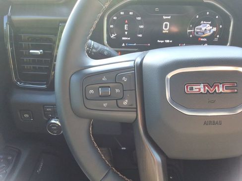 Certified 2026 GMC Sierra 2500 AT4 w/ AT4 Premium Plus Package AWD/4WD image 31