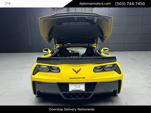 Used 2019 Chevrolet Corvette Z06 image 40