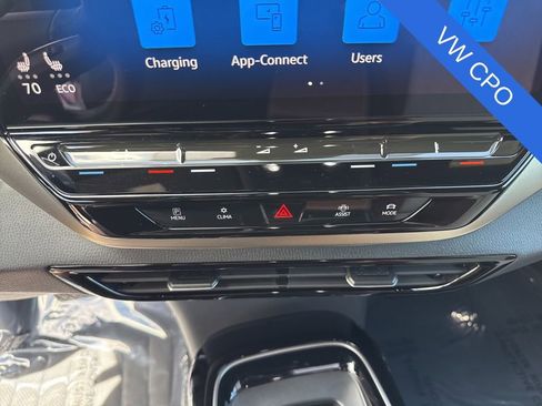 Used 2023 Volkswagen ID.4 Pro image 19