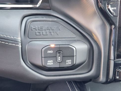 New 2026 RAM 2500 Limited image 15