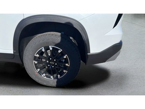 New 2026 Chevrolet Traverse Z71 w/ Driver Confidence Package image 28