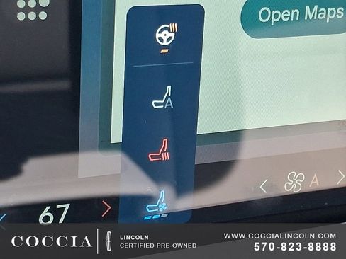 Certified 2025 Lincoln Aviator AWD image 25