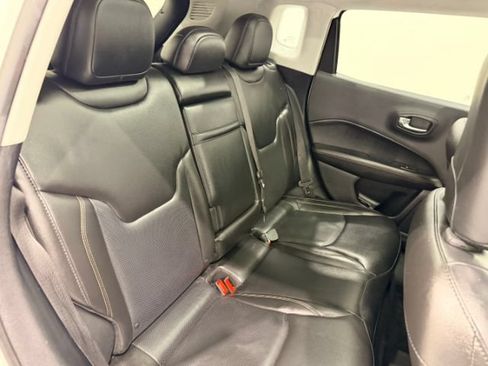 Used 2018 Jeep Compass Limited w/ Navigation Group AWD/4WD image 31