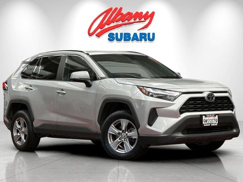 Used 2024 Toyota RAV4 XLE FWD image 2