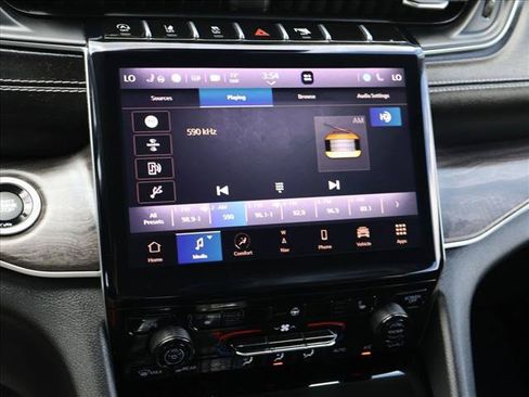 Used 2022 Jeep Grand Cherokee L Limited AWD/4WD image 21