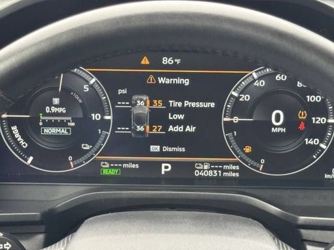 Used 2023 Mitsubishi Outlander SE AWD/4WD image 10