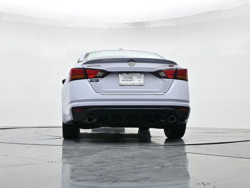 Used 2023 Nissan Altima 2.5 SR image 37