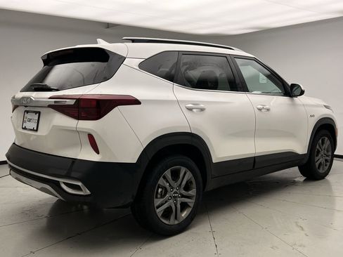 Used 2022 Kia Seltos S AWD/4WD image 5