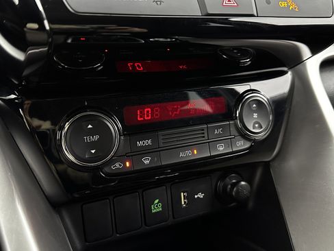 Used 2023 Mitsubishi Eclipse Cross ES image 14