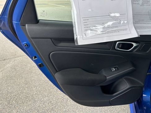 Used 2023 Honda Civic EX image 24