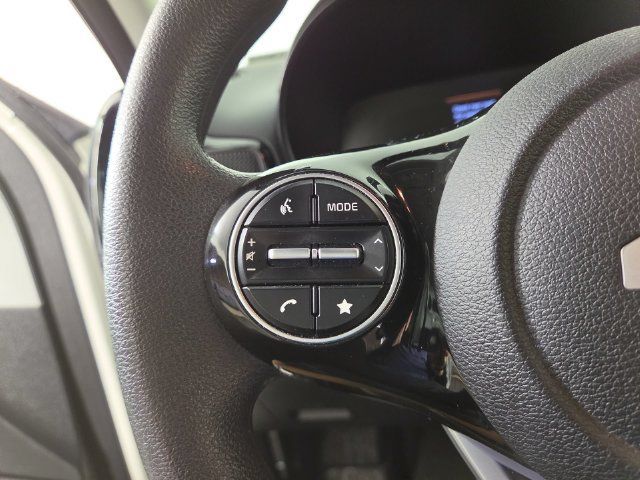 Certified 2023 Kia Soul S FWD image 21