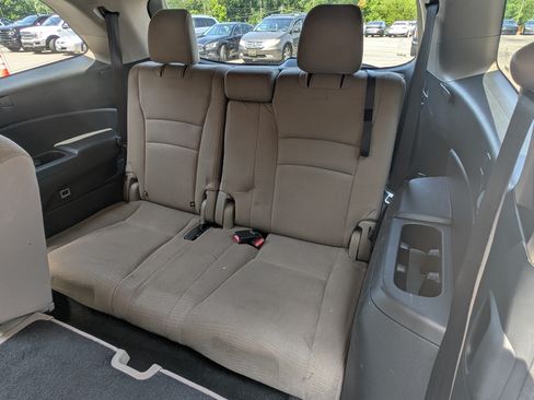 Used 2016 Honda Pilot EX image 18