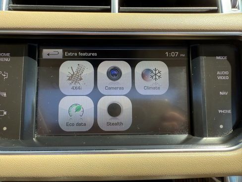 Used 2014 Land Rover Range Rover Sport HSE image 28