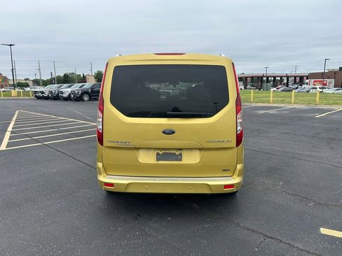 Used 2017 Ford Transit Connect Titanium w/ Titanium Premium Package FWD image 10