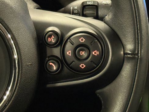 Used 2020 MINI Cooper 2-Door Hardtop image 26