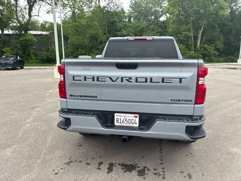 Used 2025 Chevrolet Silverado 1500 Custom w/ Turbomax Blackout Package AWD/4WD image 10