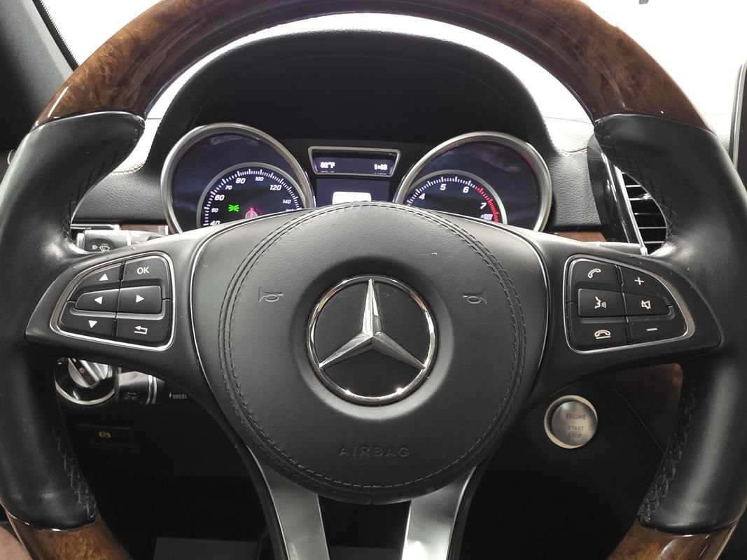 Used 2018 Mercedes-Benz GLS 450 4MATIC image 36