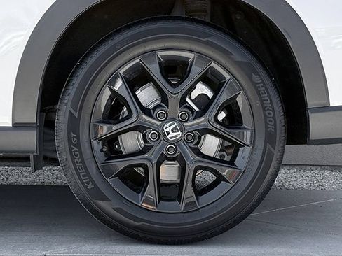 Certified 2025 Honda HR-V Sport image 24
