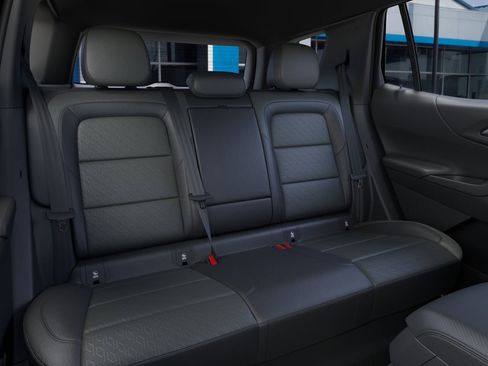 New 2026 Chevrolet Equinox LT w/ Convenience Package II image 21
