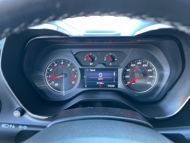 Used 2022 Chevrolet Camaro LT RWD image 8
