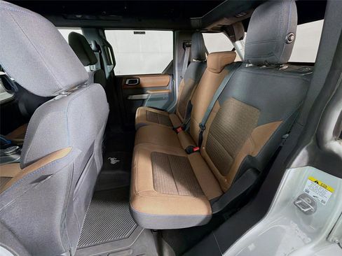 Used 2023 Ford Bronco Outer Banks image 20