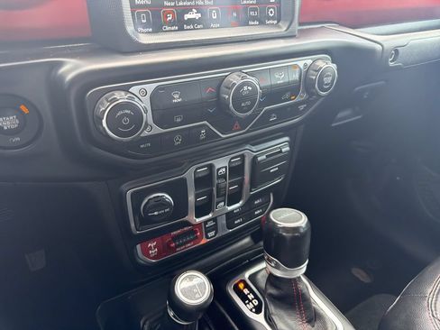 Used 2020 Jeep Gladiator Rubicon AWD/4WD image 26