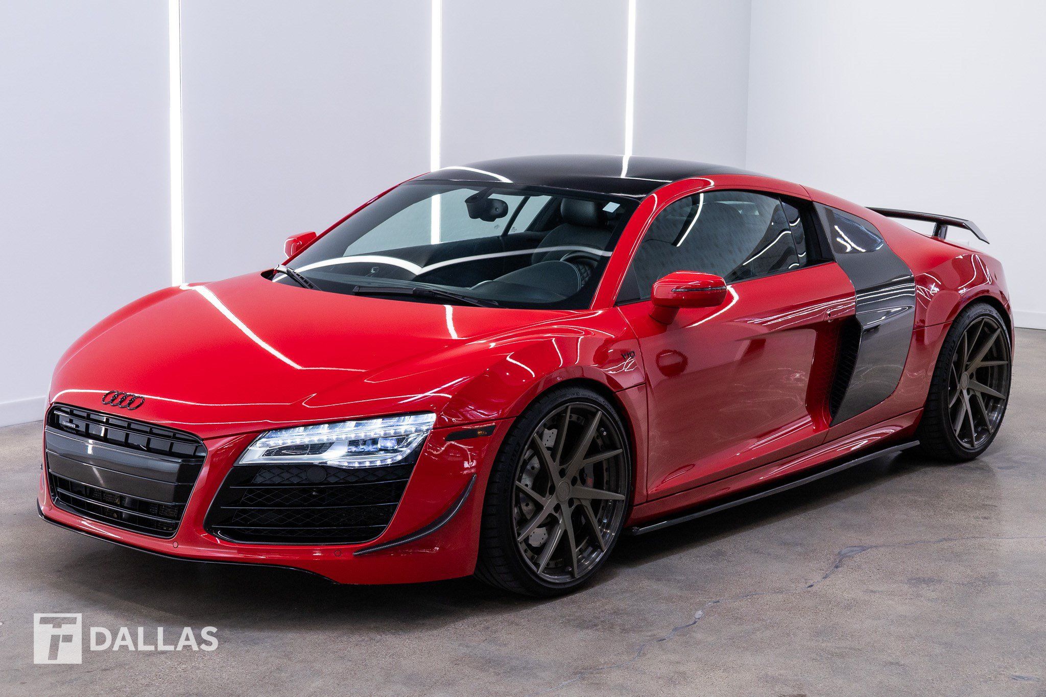 Used 2014 Audi R8 V10 AWD/4WD image 2