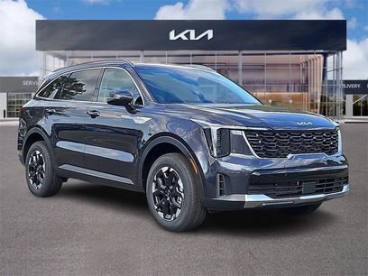 New 2025 Kia Sorento S