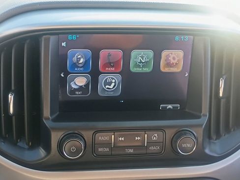 Used 2015 Chevrolet Colorado LT w/ LT Convenience Package image 7