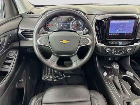 Certified 2020 Chevrolet Traverse Premier w/ Redline Edition AWD/4WD image 27