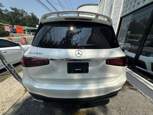 Used 2021 Mercedes-Benz GLS 580 4MATIC w/ Exclusive Trim Package image 3