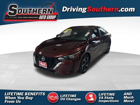 Used 2024 Nissan Sentra SV FWD image 1
