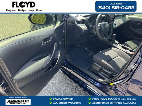 Used 2023 Toyota Corolla LE image 9