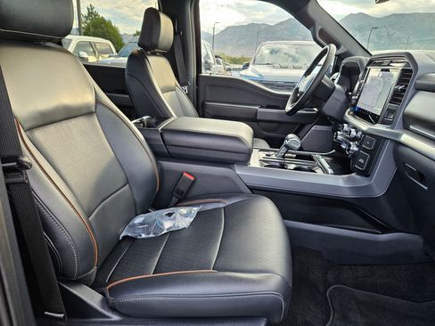 Used 2025 Ford F150 Lariat AWD/4WD image 33