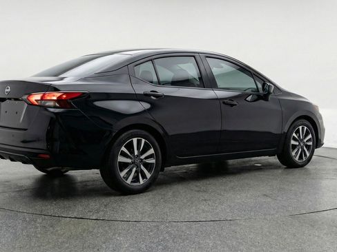 Used 2025 Nissan Versa SV FWD image 9