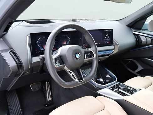 Used 2025 BMW X3 xDrive30i AWD/4WD image 19