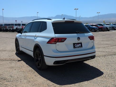 Used 2023 Volkswagen Tiguan SE R-Line AWD/4WD image 5