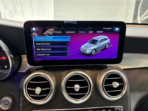 Certified 2022 Mercedes-Benz GLC 300 4MATIC image 22