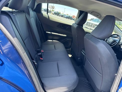 Used 2023 Toyota Prius LE FWD image 11