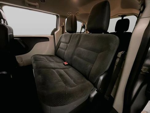 Used 2017 Dodge Grand Caravan SE w/ Power Window Group FWD image 26