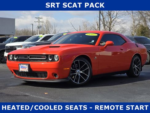 Used 2017 Dodge Challenger R/T Scat Pack w/ Leather Interior Group image 1