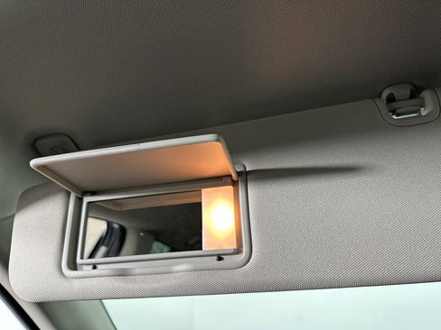 New 2025 Honda Pilot EX-L image 15