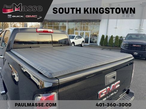 Used 2022 GMC Canyon Denali image 6