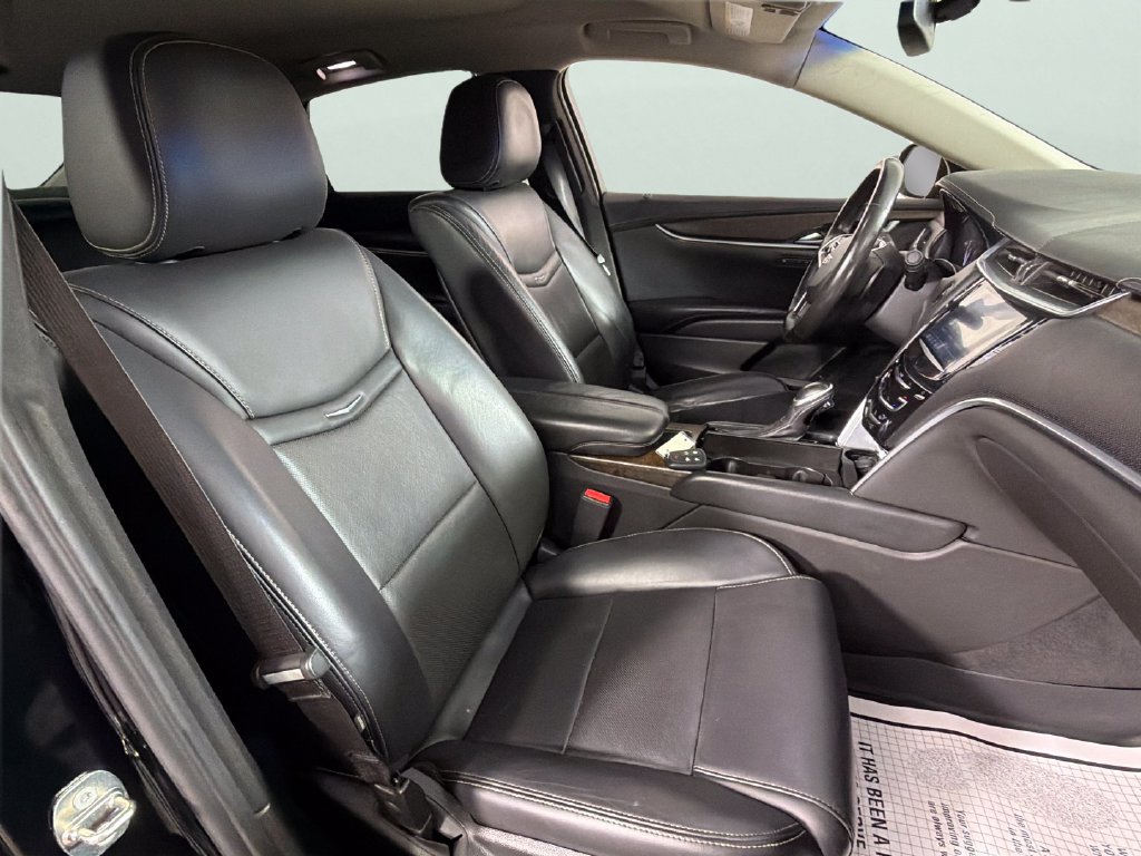 Used 2018 Cadillac XTS Luxury FWD image 31