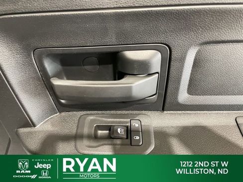 New 2026 RAM 5500 Tradesman w/ Chrome Appearance Group AWD/4WD image 31