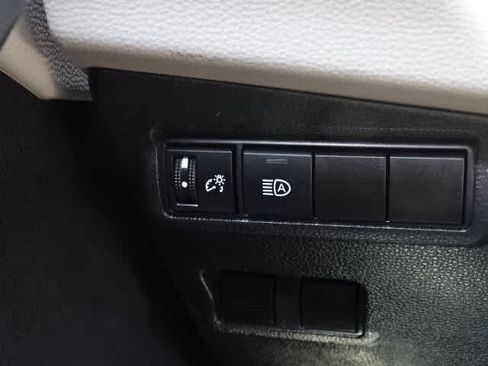 Certified 2022 Toyota Corolla Cross LE w/ Black Badges Package (TMS) AWD/4WD image 40