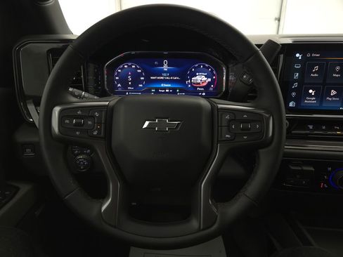 Used 2024 Chevrolet Silverado 2500 ZR2 w/ ZR2 Bison Edition image 29