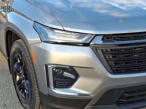 Used 2023 Chevrolet Traverse LT w/ Midnight/Sport Edition image 10